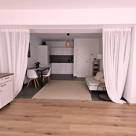 My Zittauer Strasse 7 公寓